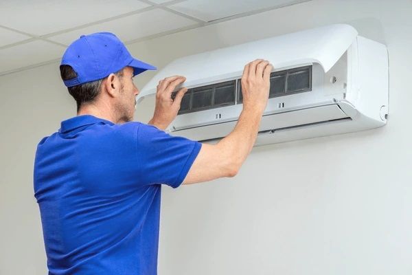 Split AC Repair Service In Delhi